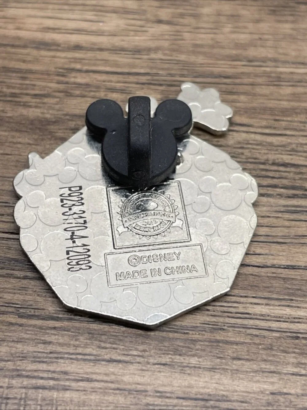 2015 DISNEY HALLOWEEN MICKEY MINNIE GOOFY PIN KG JD